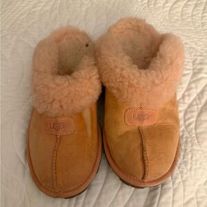 UGG pink Sheepskin Slippers
